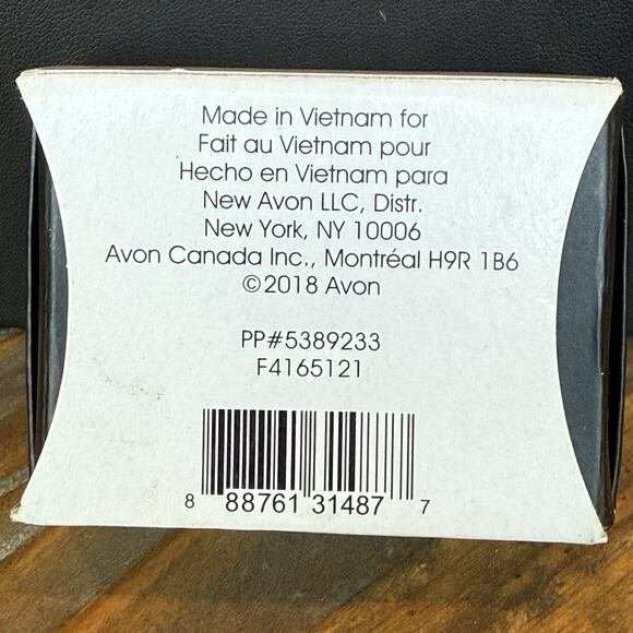 Avon Be Mine Stud Earring Set -2018 Pierced Gold Tone With Box - Picture 5 of 6